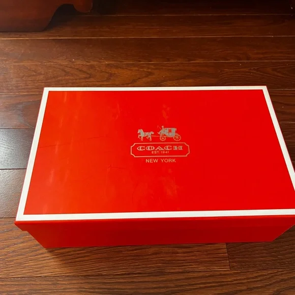 NWT COACH Women’s Tan & Brown Tennis Shoes Size 10 - Picture 3 of 11